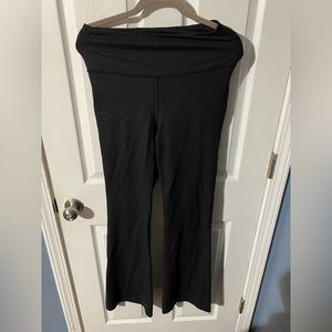 Lululemon flare pants NWOT Size 8